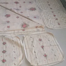 постельное бельё düşek ýapylýa