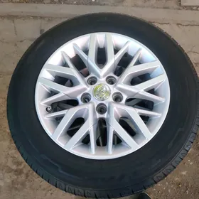 Camry disga teker 16.