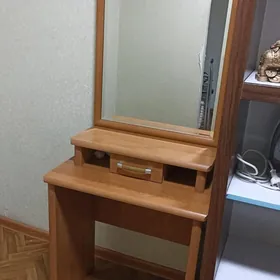 Trýumo Трюмо
