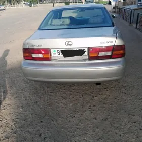 Lexus ES 300 1998