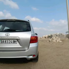 Toyota Highlander 2010