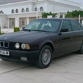 BMW 525 1989