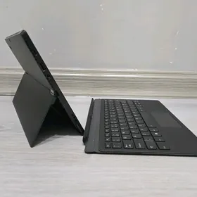 Lenovo TAB Noutbuk hem Planset