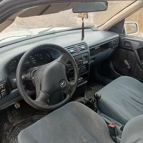 Opel Vectra 1992