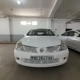 Nissan Tiida 2008