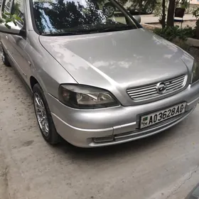 Opel Astra 2003