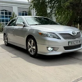 Toyota Camry 2010