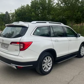 Honda Pilot 2021