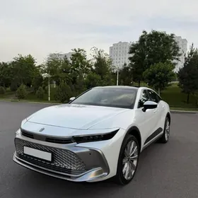 Toyota Crown 2023