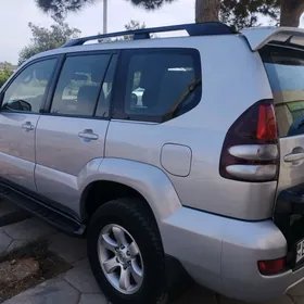 Toyota Land Cruiser Prado 2005