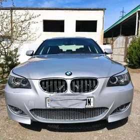 BMW E60 2005