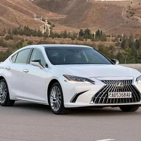 Lexus ES 350 2019