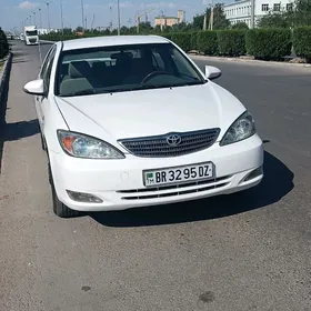 Toyota Camry 2004