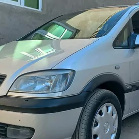 Opel Zafira 2002