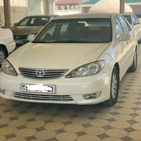 Toyota Camry 2003