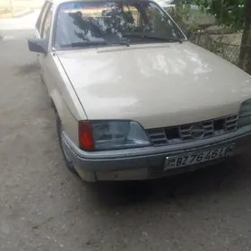 Opel Omega 1986