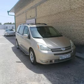 Toyota Sienna 2004