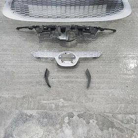 20 corolla oblisowka