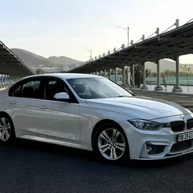 BMW F30 2015
