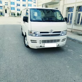 Toyota Hiace 2006