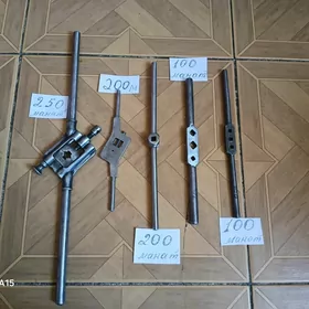 метчика держатель токарный