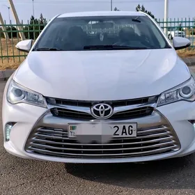 Toyota Camry 2017