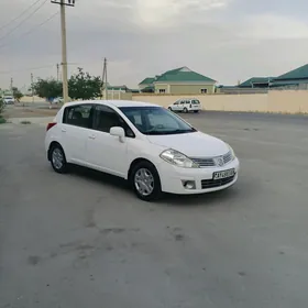 Nissan Versa 2009