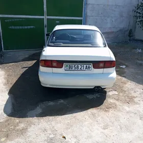 Hyundai Sonata 1996