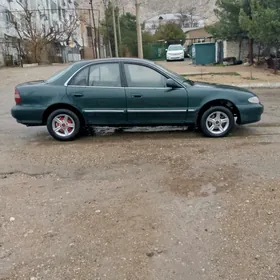 Hyundai Sonata 1996