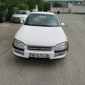 Opel Omega 1996