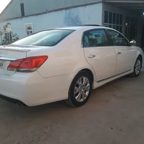 Toyota Avalon 2011
