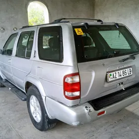 Nissan Pathfinder 2002