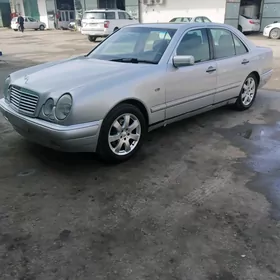 Mercedes-Benz E430 1997