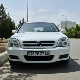 Opel Signum 2003