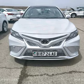 Toyota Camry 2022