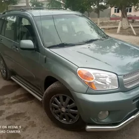 Toyota RAV4 2005