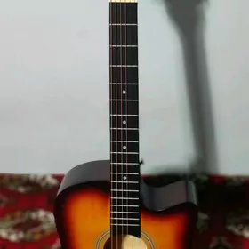 DURLI RENKLI AKUSTIKA GITARA