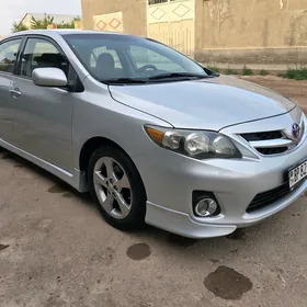 Toyota Corolla 2012