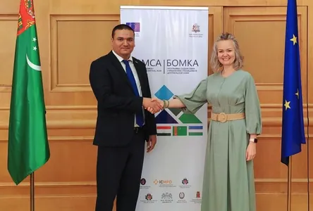 Aşgabatda okuw sapaklaryny geçirmegiň döwrebap usullary boýunça okuw maslahaty geçirildi