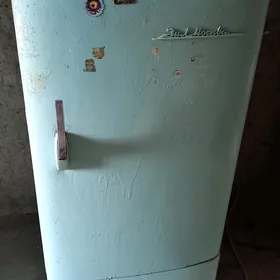 Holodilnik ZiL Moskwa