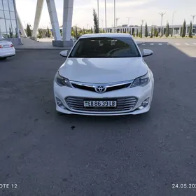 Toyota Avalon 2013