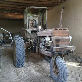 MTZ T-28 1995
