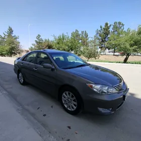 Toyota Camry 2005