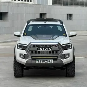 Toyota Tacoma 2017