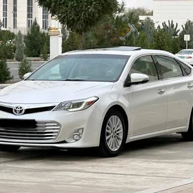 Toyota Avalon 2013