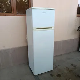холодилник Беко
