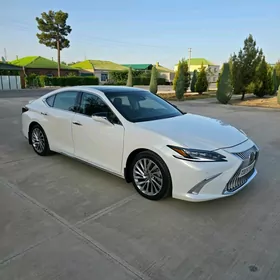 Lexus ES 350 2021