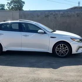 Kia Optima 2020