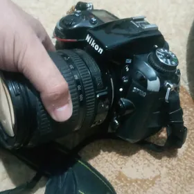 Nikon 7100