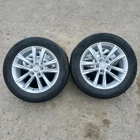 17 lik Lexus diska teker